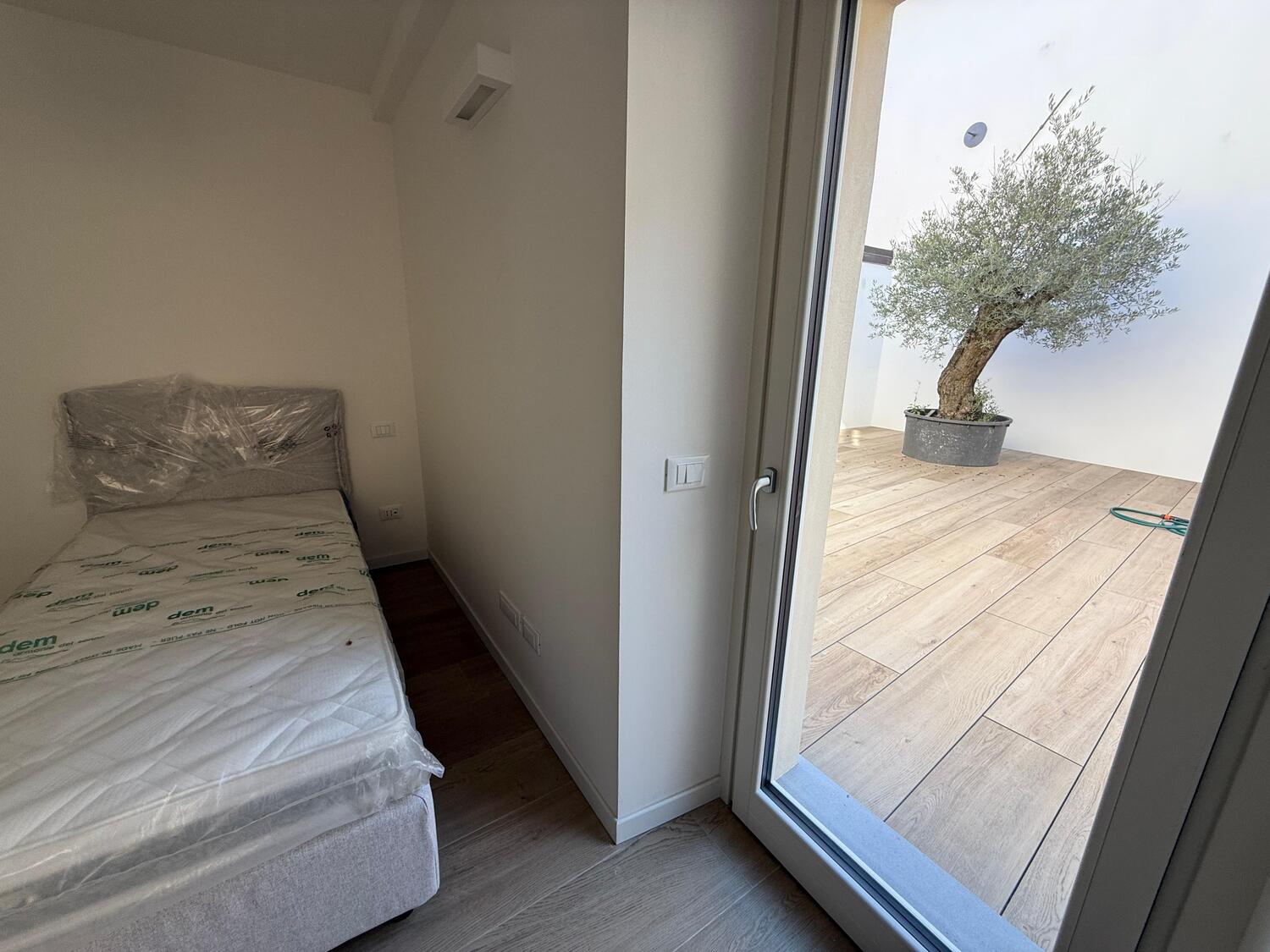 01fafdc128a9ea4e5dfca785ade4df58