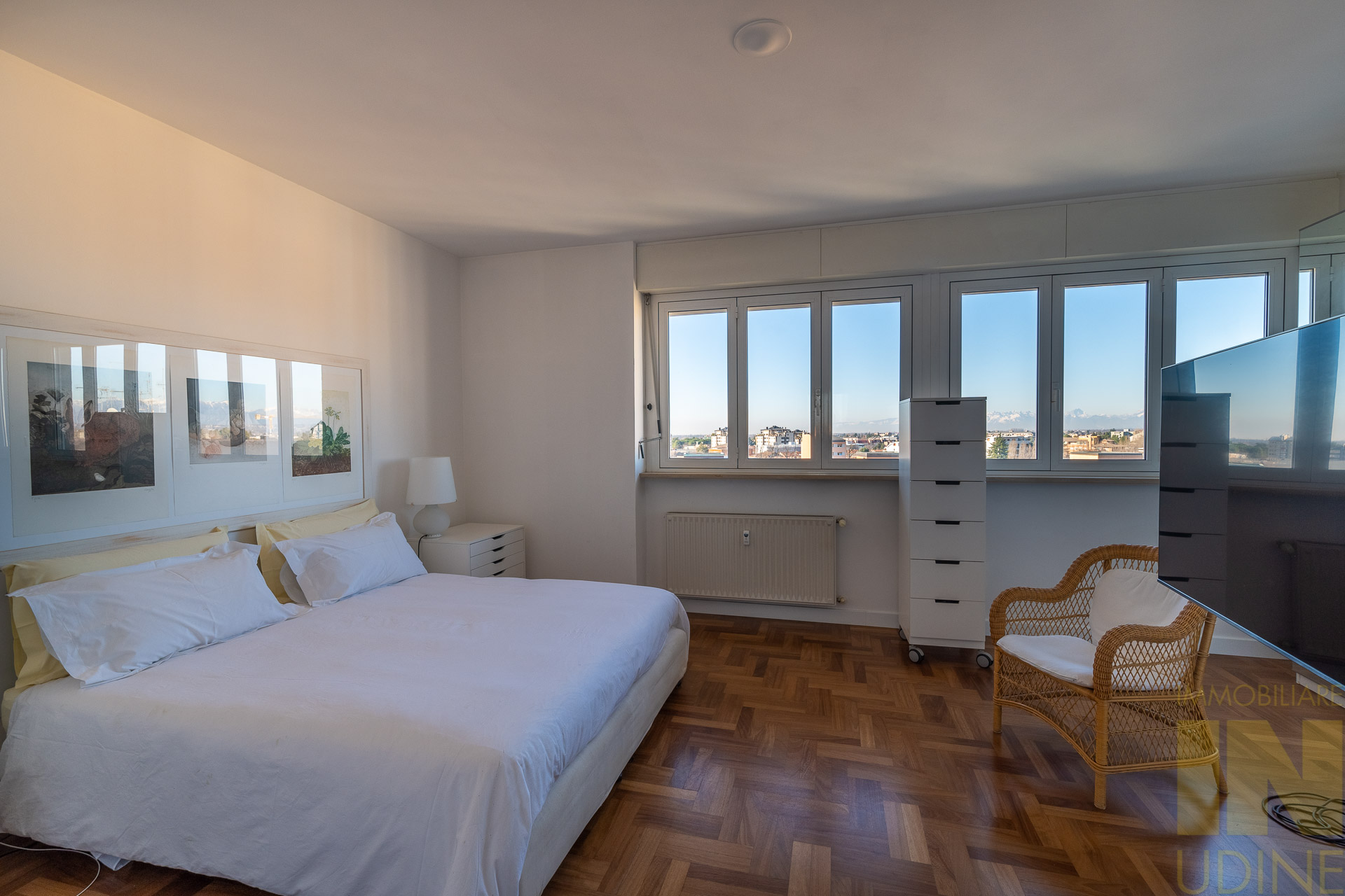 06c1aae61f8c9eb6dae3eed5bb93d4f7