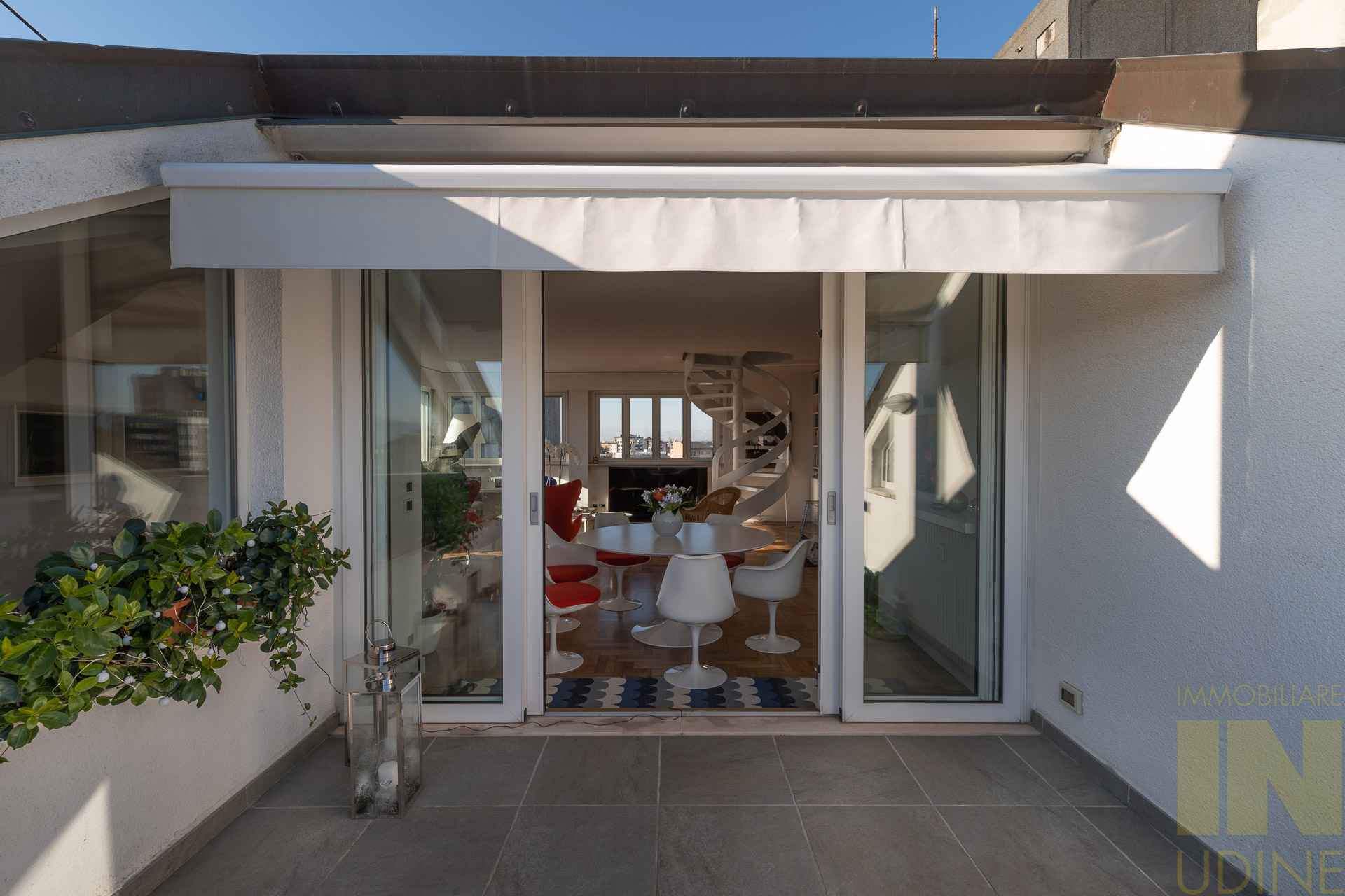 13375ae014d50870fd86fee978c381b7