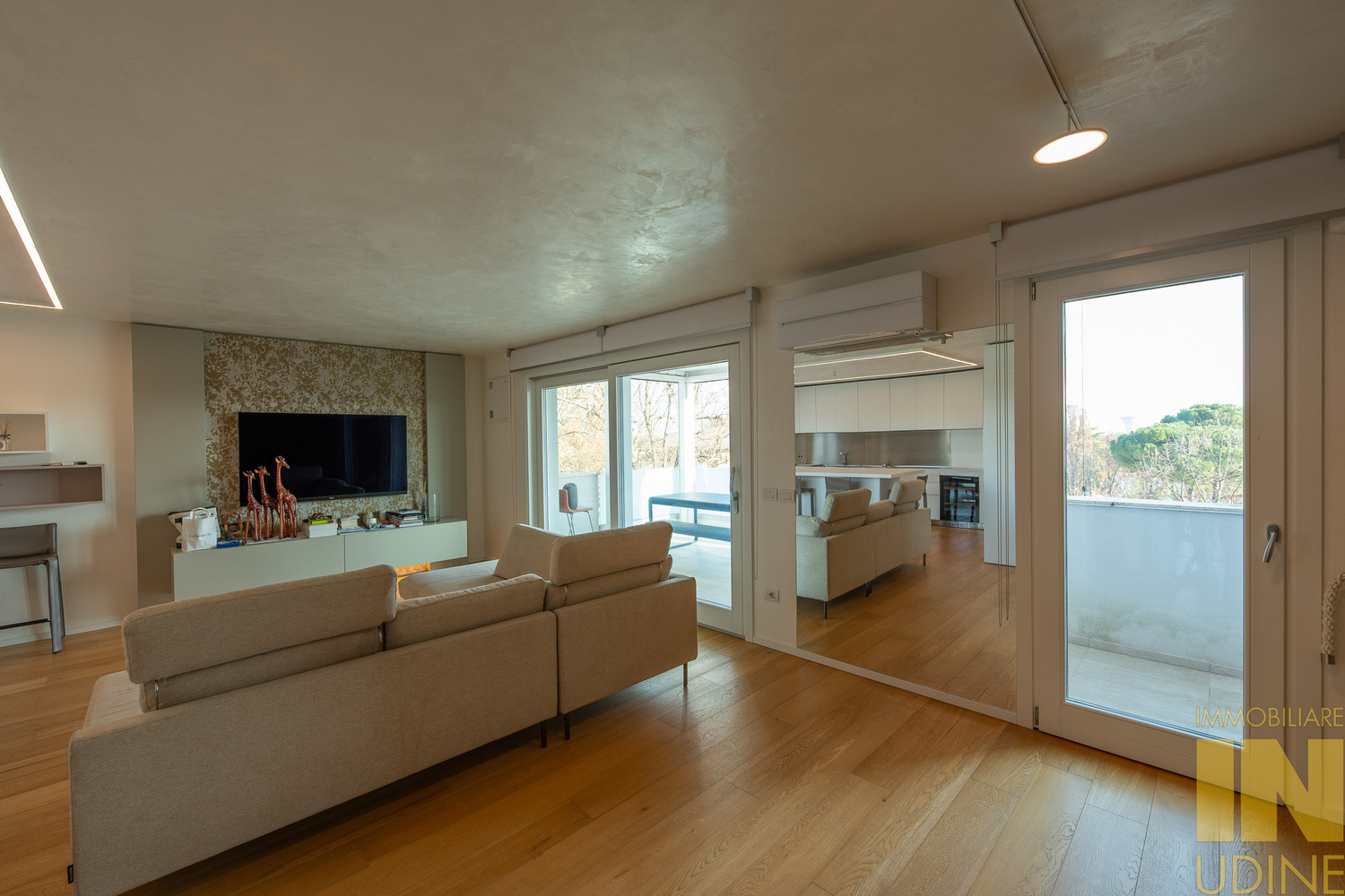 20debe61533c56e2465b389a6224977a