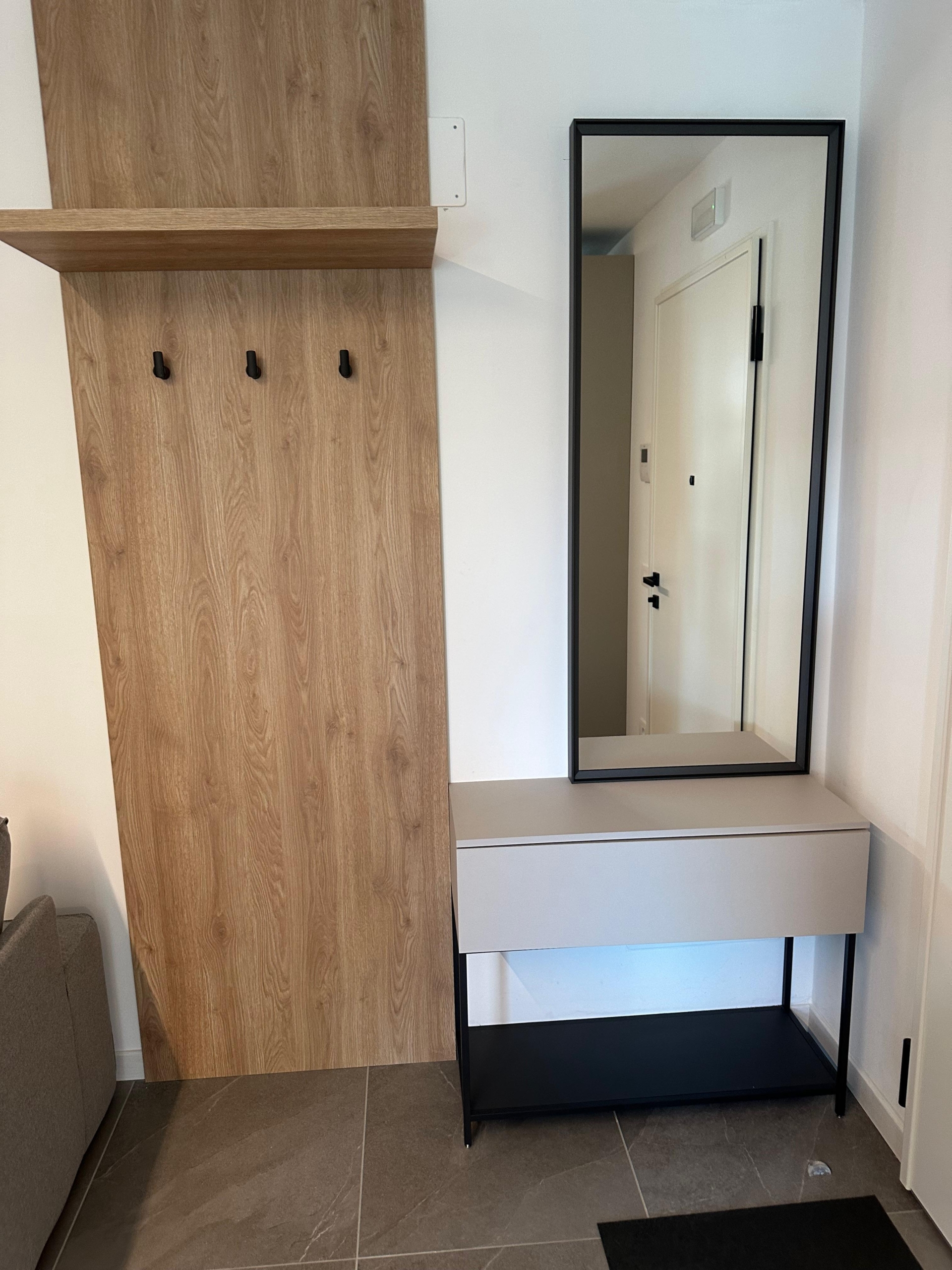 8056baabd01aab4fbf5272535d273e03