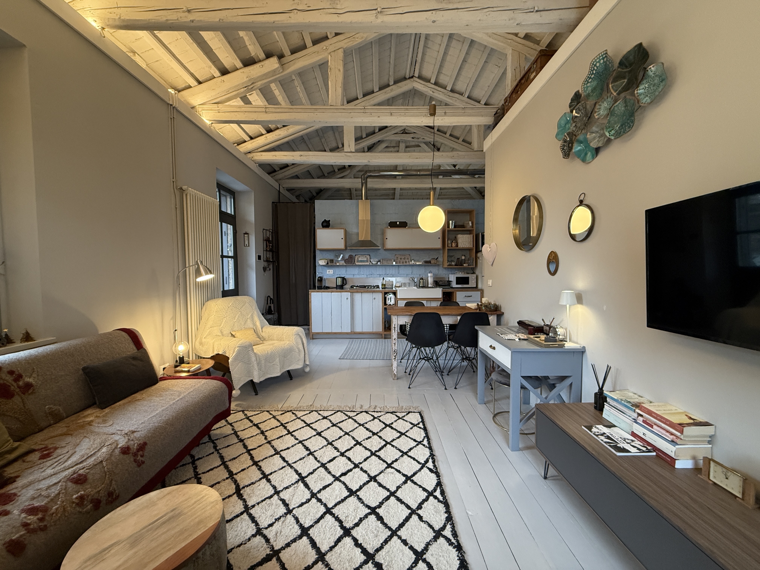 e4ad16e954860b3c67e94b9560eba7d5