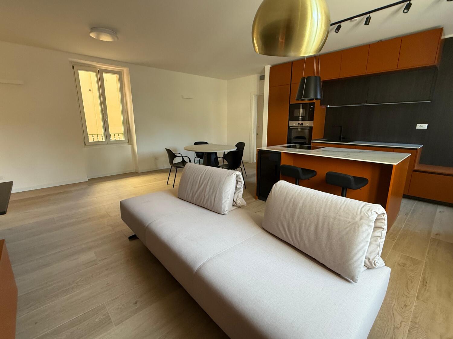 3a40ade8d54e164c3fe4c5e5923d75eb