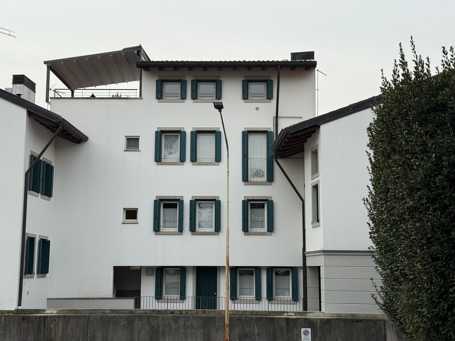 8bc3a7ad0d4885f310078ec5d01afd9d