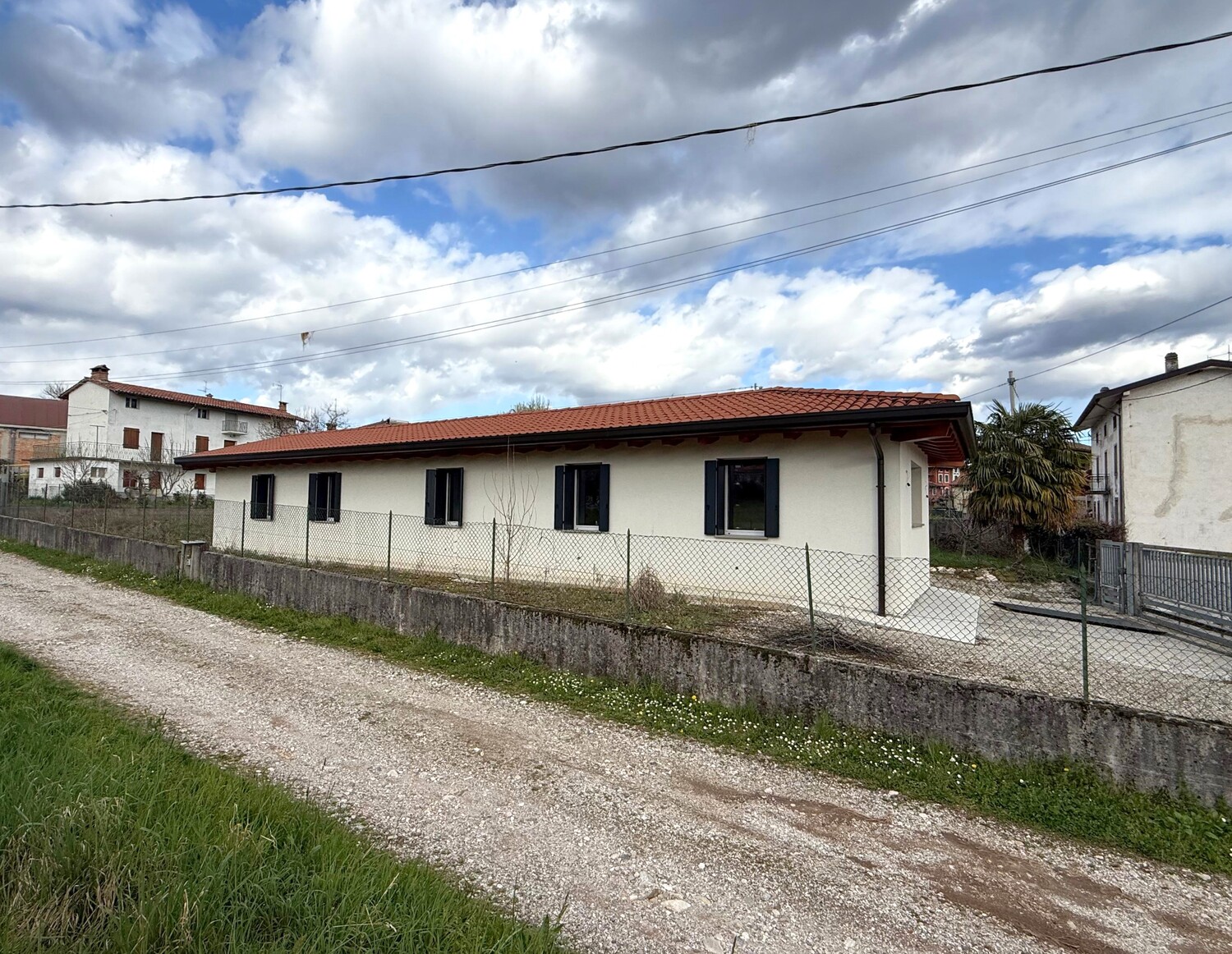 000c809ef067fca892c6b150a119f80b