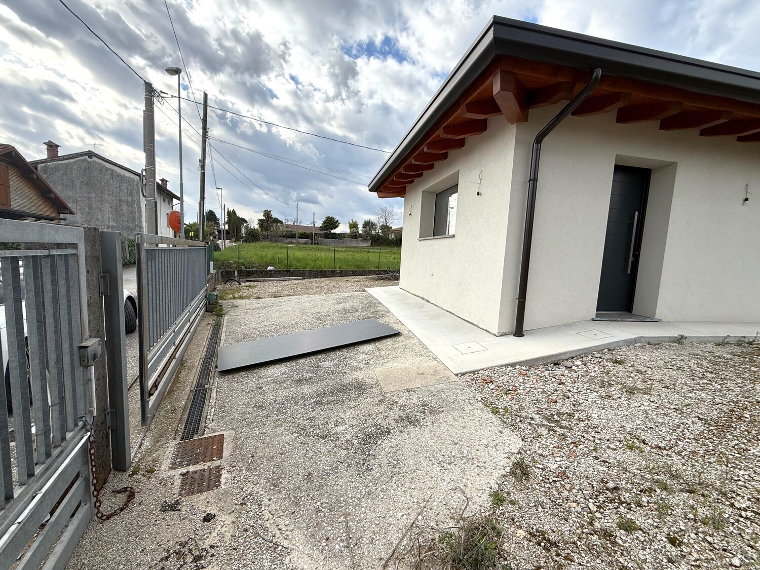 2c510baf9f20e641de6da5e629133342