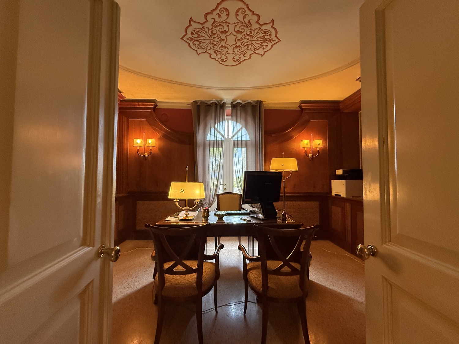 73f1c5869421a9cb2909a07d31477692