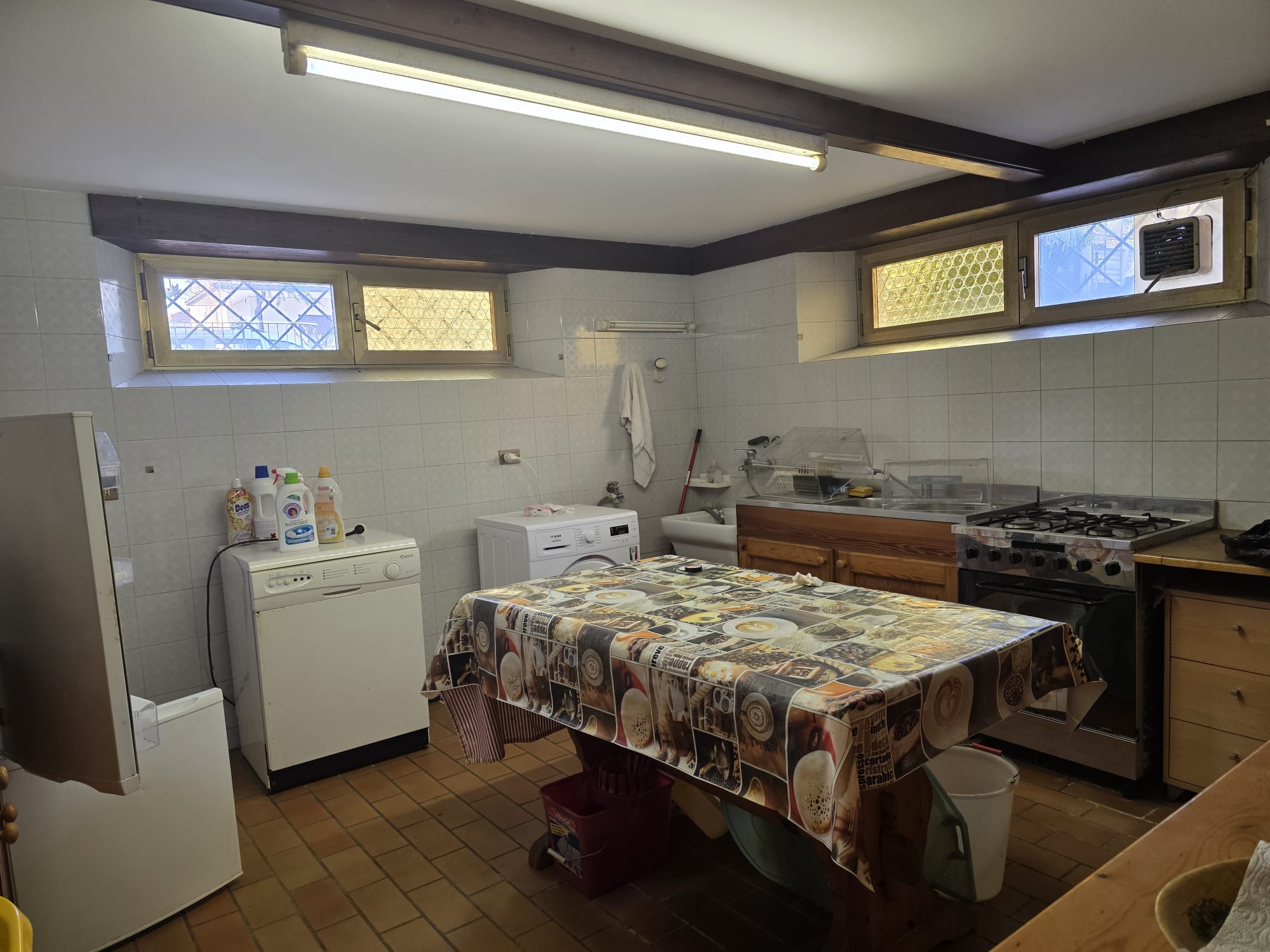 f979e714ccd40e490ec507c52f341723